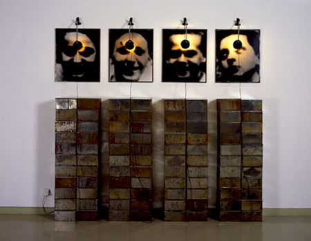 Christian Boltanski, Altar, Reliquaires, 1988