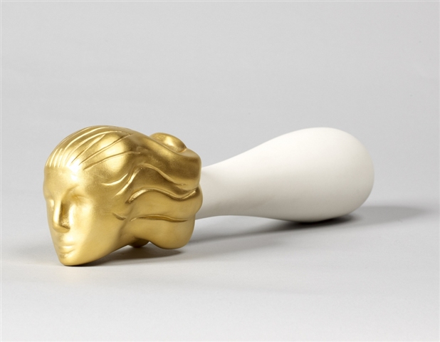 Louise Bourgeois, Fallen Woman, 1996, Porcelain and gold, 29 cm