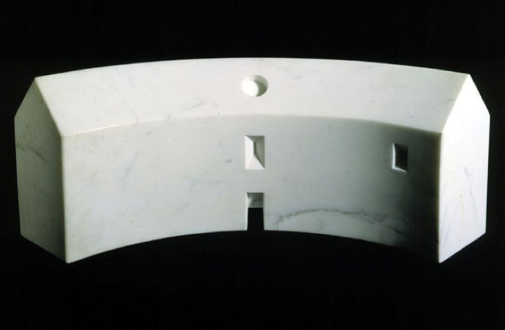 Louise Bourgeois, The Curved House, 1990, Marble, 35.6 x 94 x 33 centimeters,