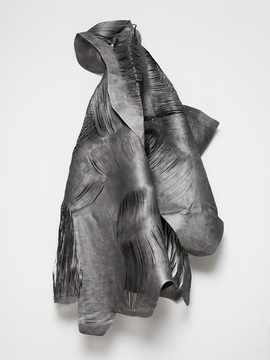 Mathilde Roussel, Entaille#7, 2012, cut paper and graphite, 160x58cm