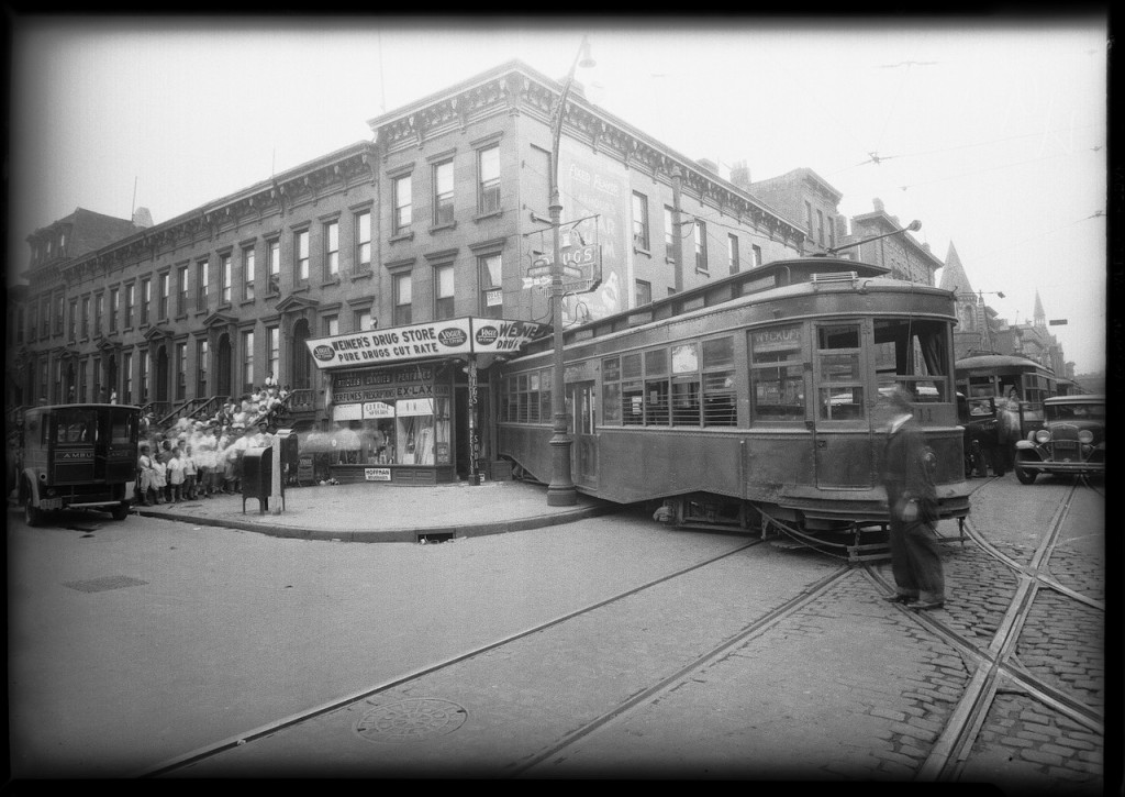 Streetcar that jumped the tracks at Nostrand & Putnam avenues (July 1931) (courtesy New York City Municipal Archives)