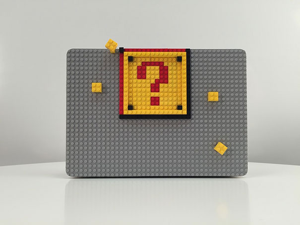 LEGO-decorated-laptop-macbook-brik-case-jolt-team-051