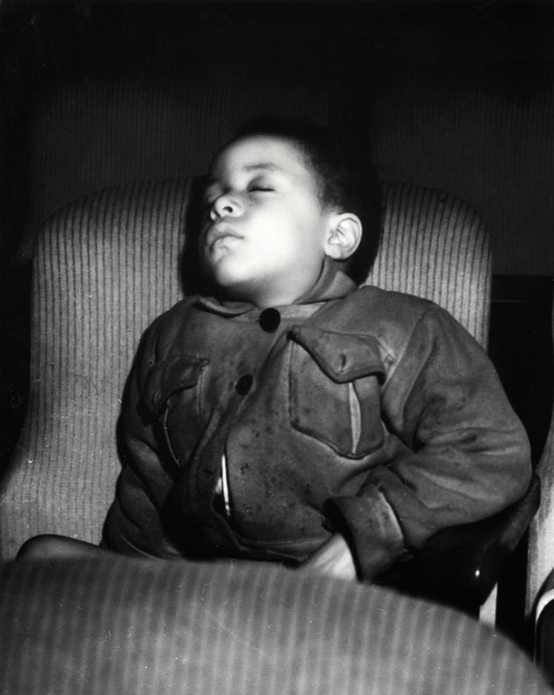 Weegee+-+Filmgoers,+1940s+(9)