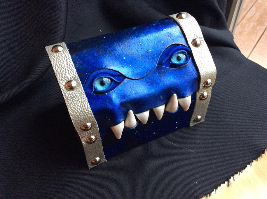 handmade-leather-box-mimic-monster-box-mellie-z-pennsylv_009