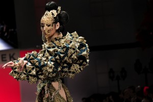 Guo Pei: 20 facts about the designer everyone is talking about. - Art-Sheep