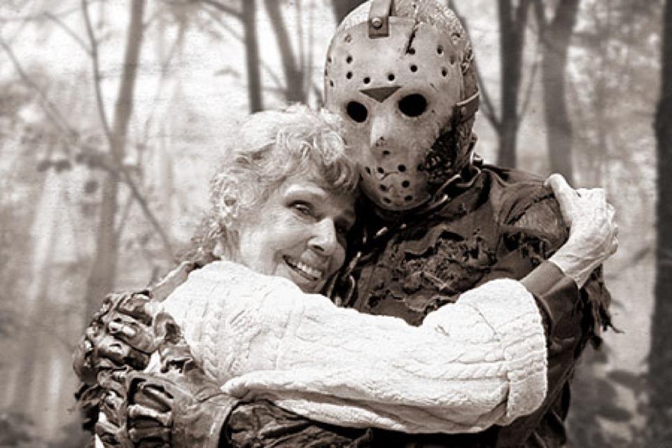 pamela-and-jason-voorhees-happy-mothers-day-friday-the-13th