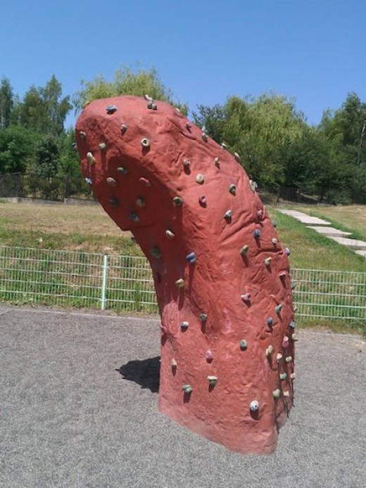 23 Hilarious Photos of Inappropriate Playground Equipment
