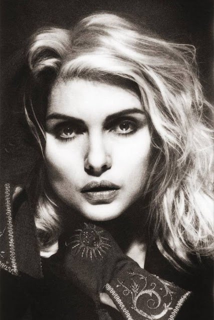 DebbieHarrybyBrianAris281329