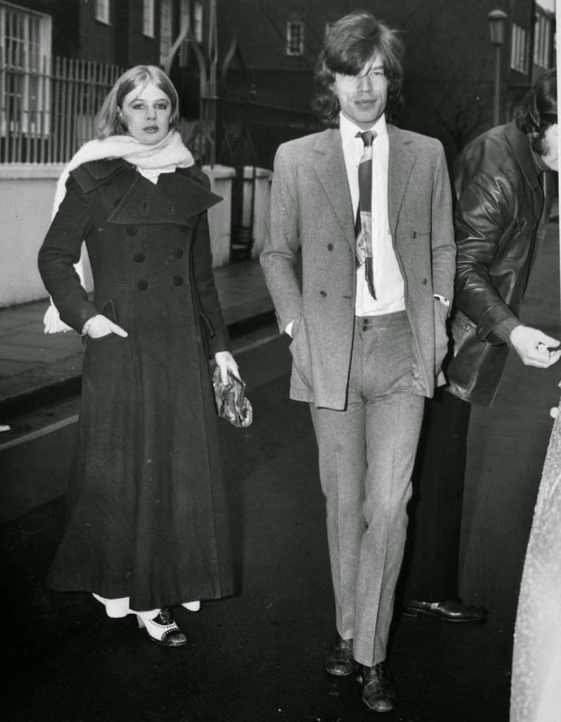 Mick Jagger and Marianne Faithful’s Relationship in 37 Rare Photos ...