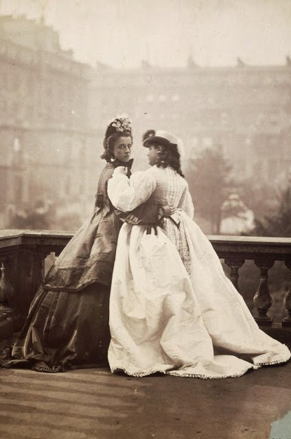 Beautiful Photographs Of Proud Lesbian Couples From The Victorian Era