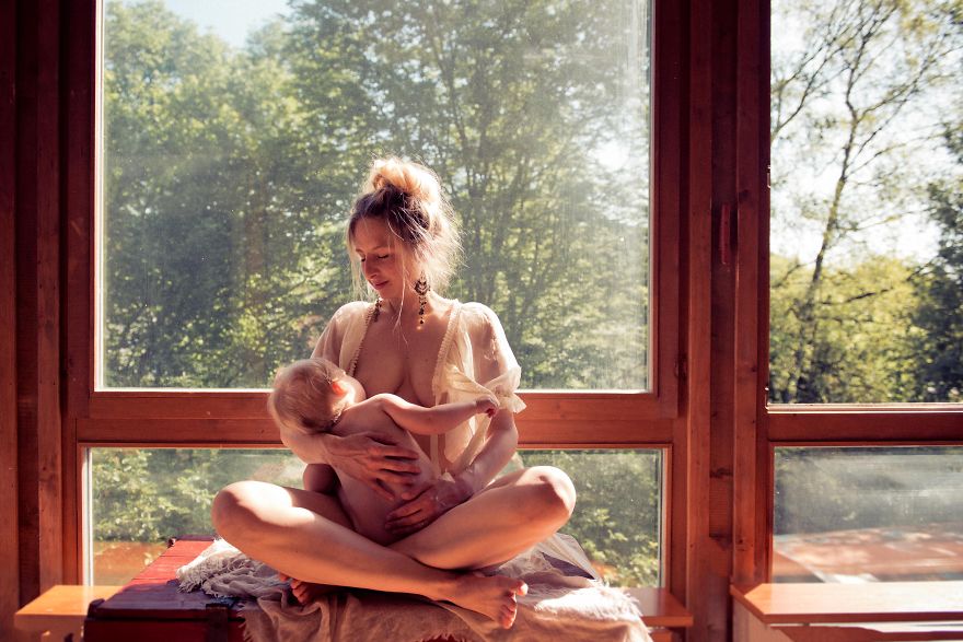 In-honor-of-the-World-Breastfeeding-Week-2015-by-Tammy-N_004
