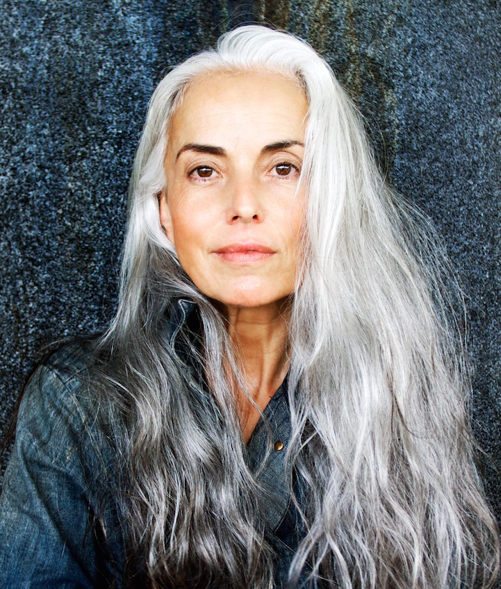 How A 59-Year-Old Woman Proves That Modeling Knows No Age 
