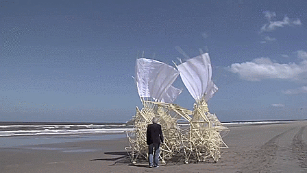 sculptures-that-walk-on-the-wind-gif