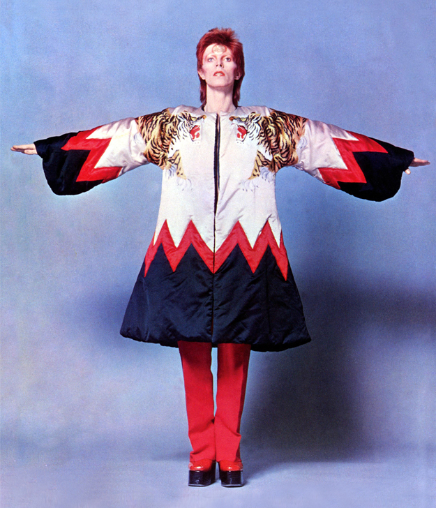 David-Bowie-fashion-fantasy