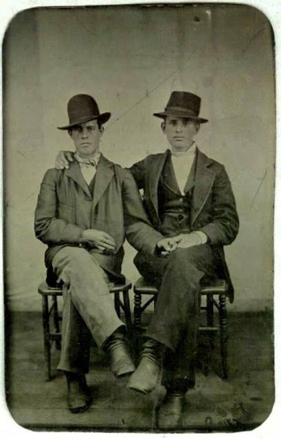 Gay Lovers in the Victorian Era (16)