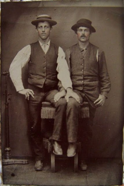 Gay Lovers in the Victorian Era (17)