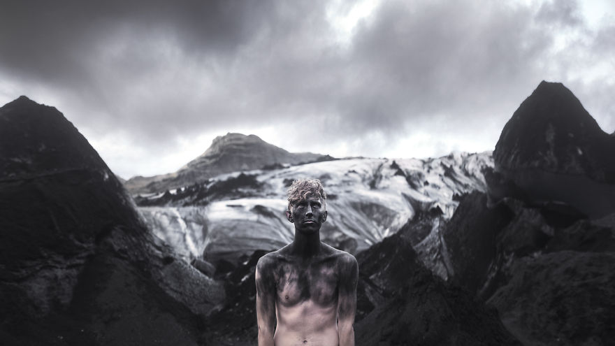 my-coming-out-story-told-through-self-portraits-taken-in-iceland-and-the-pacific-northwest-6__880