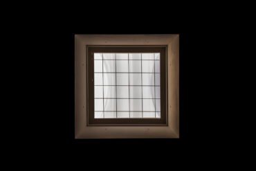 Why Flat Roofs Benefit From Professional Overhead Window Installation art-sheep.com