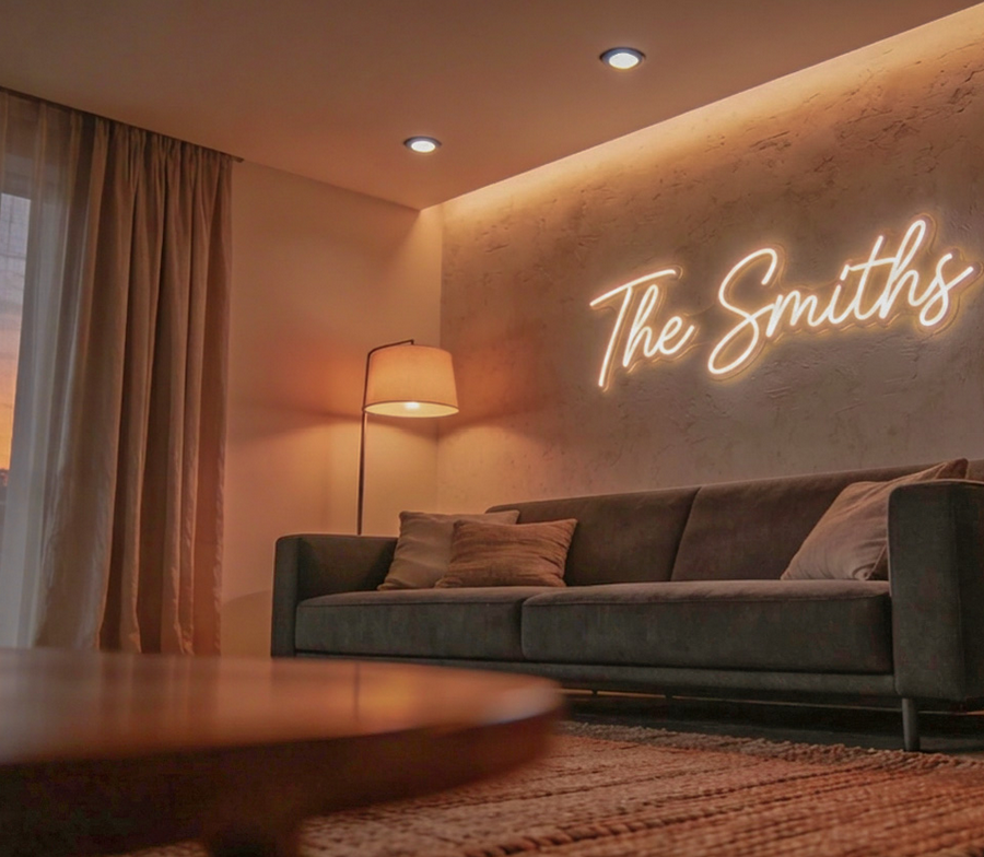 10 Creative Ways to Use Neon Signs in Home Interior Design art-sheep.com