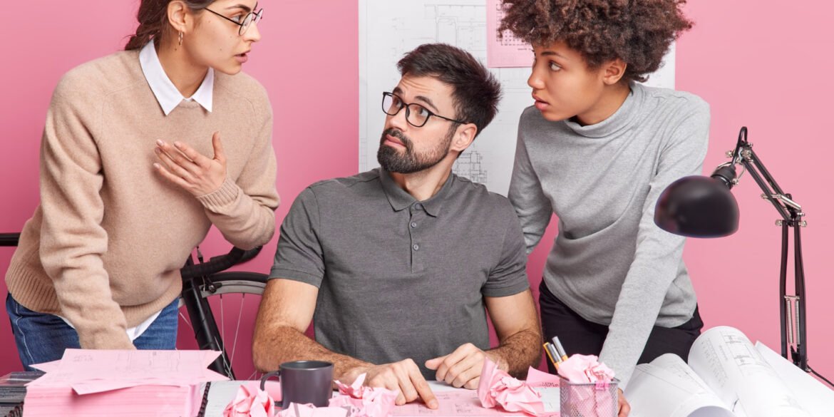 How Creative Professionals Can Track Cash Flow Without Losing Focus on Their Craft art-sheep.com