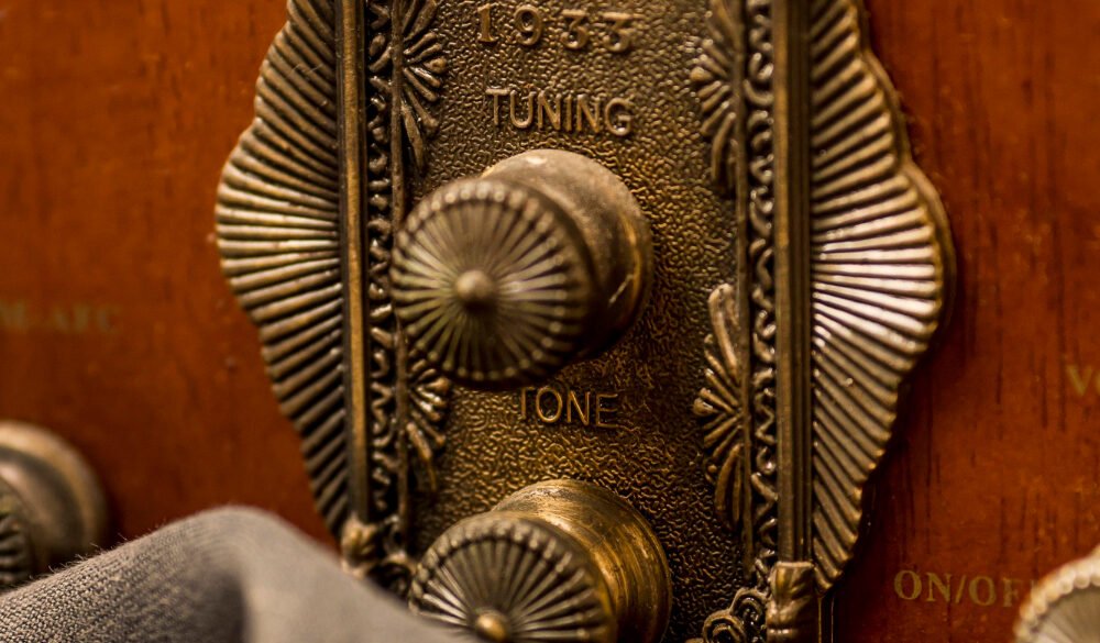 The Benefits of Choosing Brass Hardware Over Other Finishes