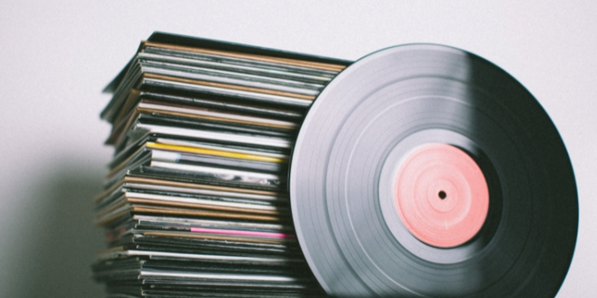 The Best Vinyl Records for Beginners - Where to Start Your Collection art-sheep.com