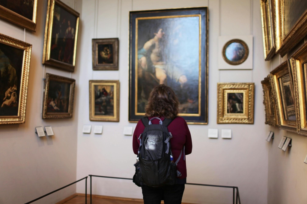 How Traveling Can Change the Way You See Art