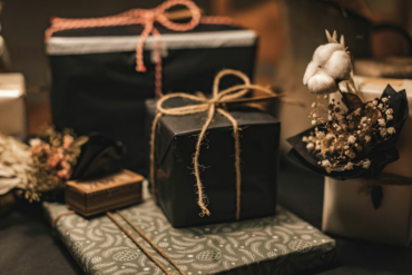 Why Personalized Gifts Always Mean More art-sheep.com