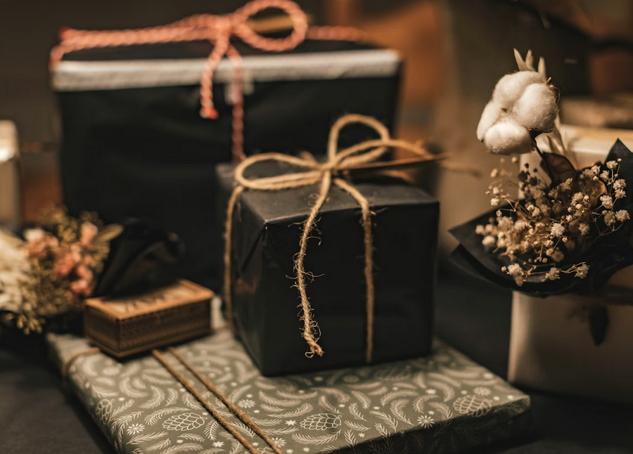 Why Personalized Gifts Always Mean More art-sheep.com