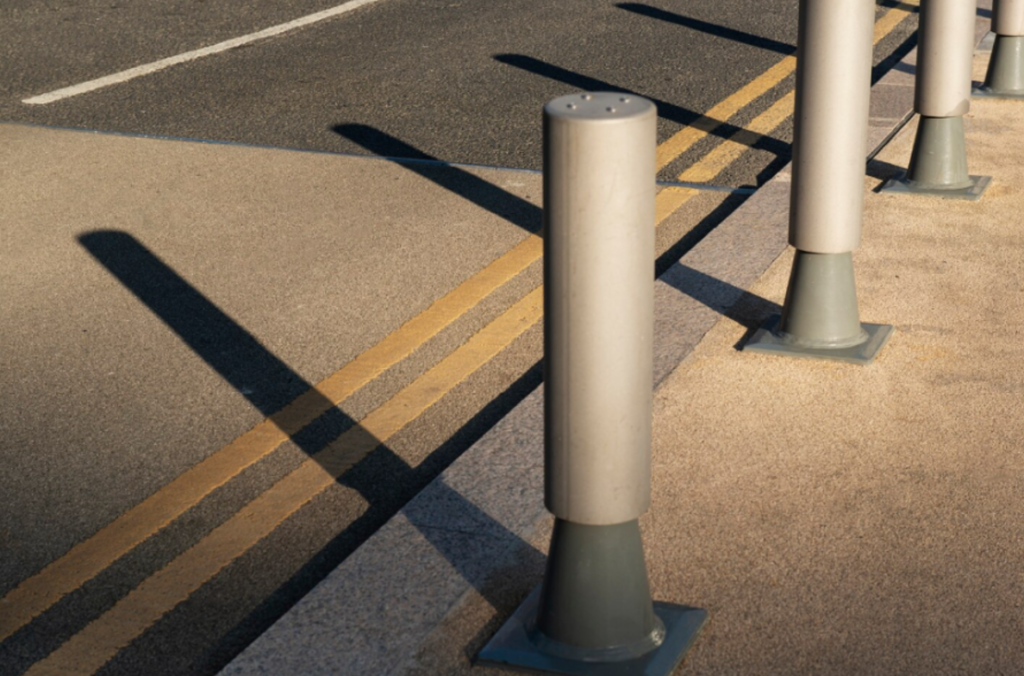 How Removable Bollards Offer Flexible Access Control For Modern Properties art-sheep.com