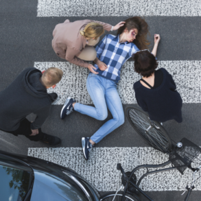 How Does Road Design Influence the Risk of Pedestrian Accidents art-sheep.com
