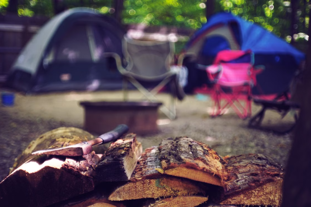 How to Plan a Cozy Canvas Camping Escape art-sheep.com