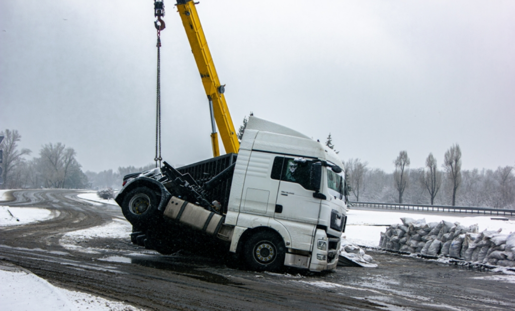 How Lawyers Help Build a Clearer Picture of a Truck Crash Claim art-sheep.com