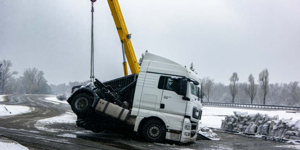 How Lawyers Help Build a Clearer Picture of a Truck Crash Claim art-sheep.com