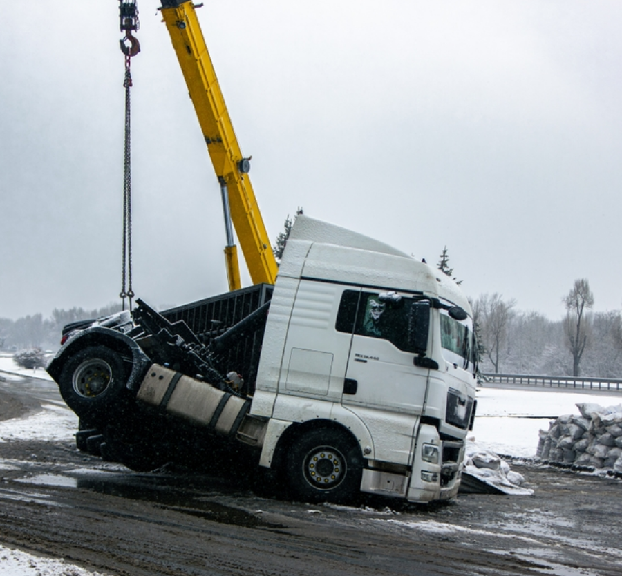 How Lawyers Help Build a Clearer Picture of a Truck Crash Claim art-sheep.com